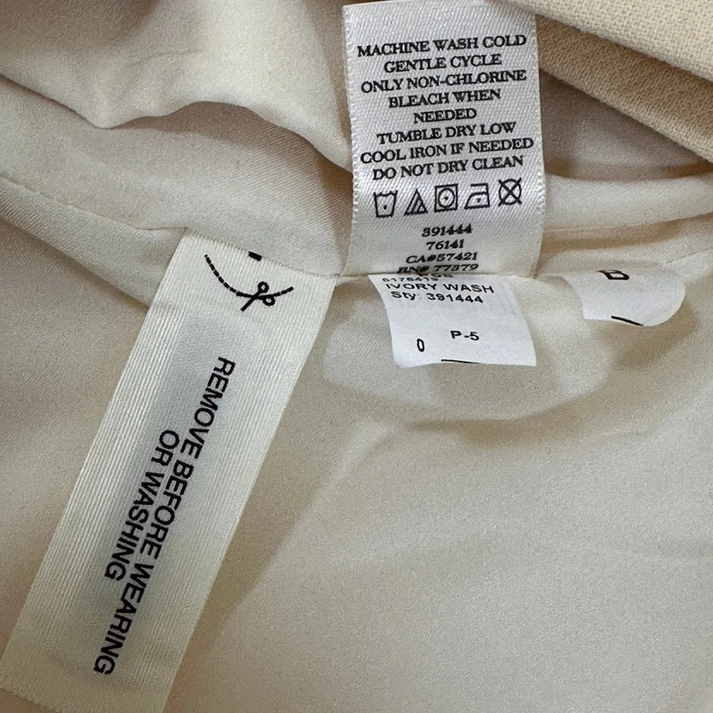 Ann Taylor Loft Wrap Mini Skirt Women Size 0‎ Ivory Button Detail